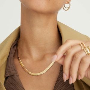 Mejuri Bold Herringbone Chain Necklace